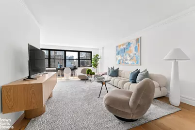 205 W End Avenue #10B, New York, NY 10023 - Photo 3