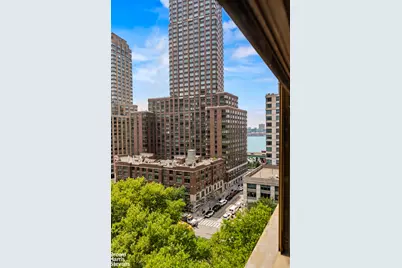 205 W End Avenue #10B, New York, NY 10023 - Photo 15