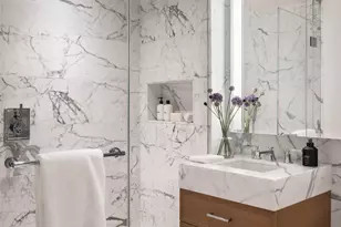 210 Warren St, New York City, NY 10282 - Photo 11