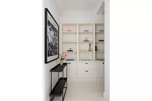 201 W 16th St, New York City, NY 10011 - Photo 5