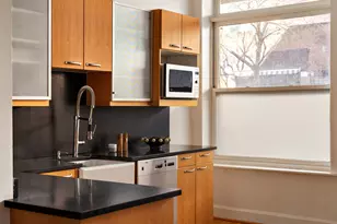 62 Beach St, New York City, NY 10013 - Photo 17
