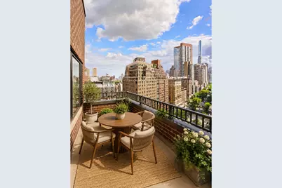 211 W 71st Street #17C, New York City, NY 10023 - Photo 5