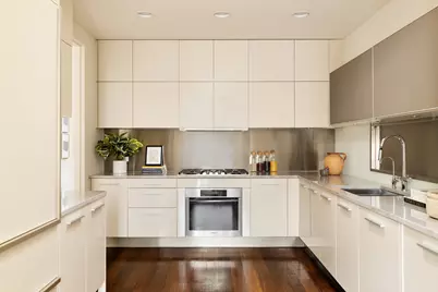 519 W 23rd Street #PHB, New York City, NY 10011 - Photo 5
