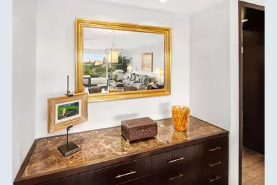 200 Central Park S #25B, New York City, NY 10019 - Photo 5