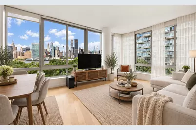 46-30 Center Boulevard #404, Long Island City, NY 11109 - Photo 3