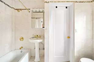 305 W 86th St, New York City, NY 10024 - Photo 9