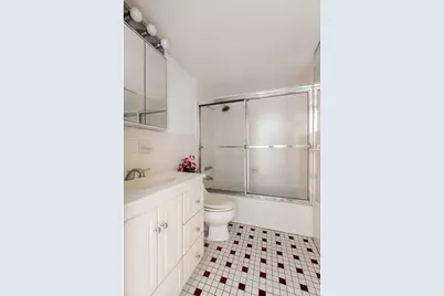 27 E 65th Street #10D, New York, NY 10021 - Photo 9