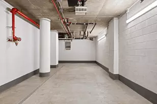 444 W 19th St, New York City, NY 10011 - Photo 9