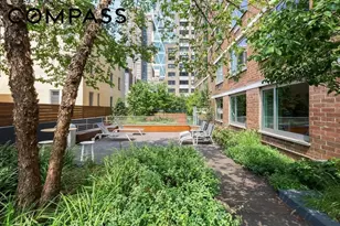 301 W 53rd St, New York City, NY 10019 - Photo 13