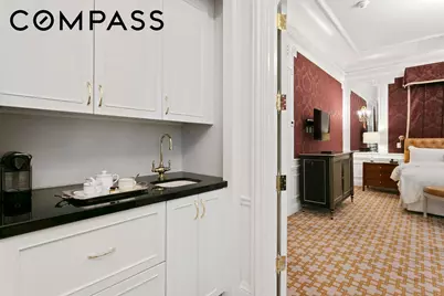 2 E 55th Street #822W31, New York, NY 10022 - Photo 5