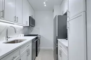 180 W End Ave, New York City, NY 10023 - Photo 7