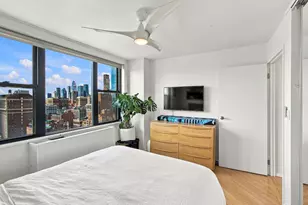 201 E 17th St, New York City, NY 10003 - Photo 11