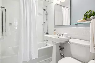 201 E 66th St, New York City, NY 10065 - Photo 5