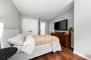 121 E 23rd St, New York, NY 10010 - Photo 15