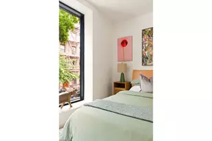 76 W 105th St, New York City, NY 10025 - Photo 11