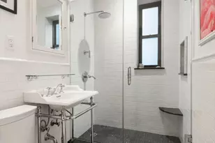 225 E 74th St, New York City, NY 10021 - Photo 9
