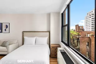 130 E 18th St, New York City, NY 10003 - Photo 3
