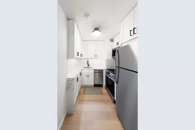 305 E 40th Street #6B, New York City, NY 10017 - Photo 9