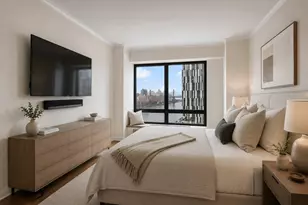 530 E 76th St, New York City, NY 10021 - Photo 3