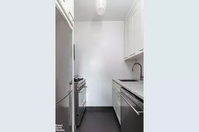 63 E 9th Street #8B, New York City, NY 10003 - Photo 5