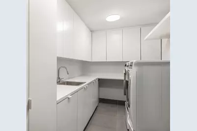 152 Franklin Street #6, New York City, NY 10013 - Photo 21