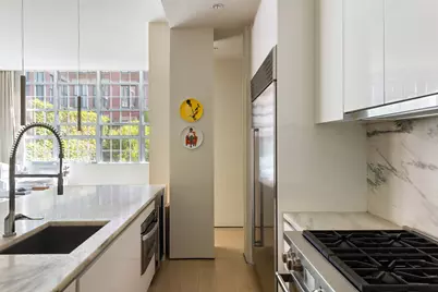 200 Water Street #2C, New York City, NY 11201 - Photo 5