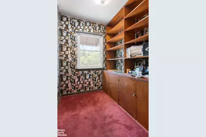 1263 E 222nd Street, New York City, NY 10469 - Photo 5