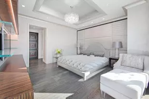 157 W 57th St, New York City, NY 10019 - Photo 9