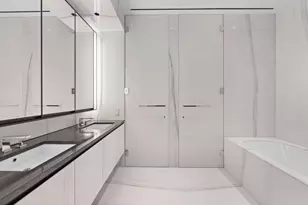 157 W 57th St, New York City, NY 10019 - Photo 13