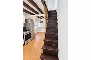 28 Jones St, New York City, NY 10014 - Photo 7