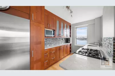 577 Grand Street #F1607, New York City, NY 10002 - Photo 5