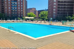 61-25 98th St, New York City, NY 11374 - Photo 27