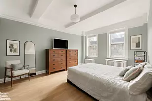 245 W 104th St, New York, NY 10025 - Photo 5