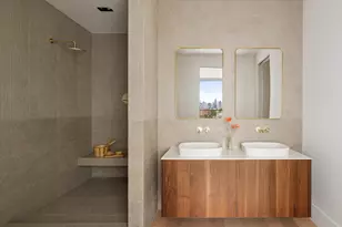 28 Herbert St, New York City, NY 11222 - Photo 11