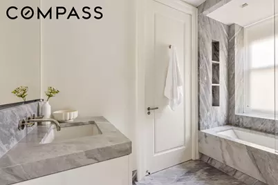 225 W 86th Street #910, New York City, NY 10024 - Photo 11