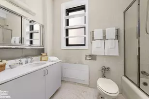 180 E 79th St, New York City, NY 10075 - Photo 7