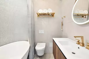 252 W 30th St, New York City, NY 10001 - Photo 9