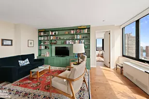 300 E 85th St, New York City, NY 10028 - Photo 5