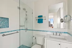 300 E 85th St, New York City, NY 10028 - Photo 7