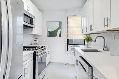 200 Prospect Park W #2R, New York City, NY 11215 - Photo 3