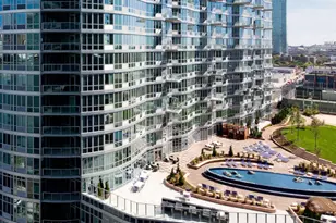 4545 Center Blvd, New York City, NY 11101 - Photo 11