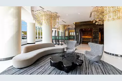 4545 Center Boulevard #3714, New York City, NY 11101 - Photo 9