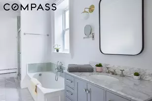 438 W 44th St, New York, NY 10036 - Photo 15