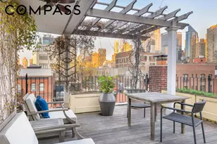 438 W 44th St, New York, NY 10036 - Photo 1