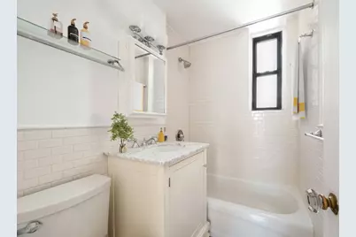 181 E 93rd Street #4D, New York City, NY 10128 - Photo 5