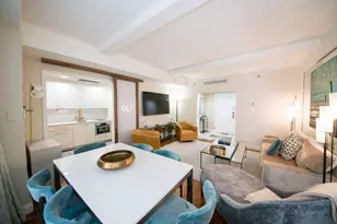 160 Central Park S, New York City, NY 10019 - Photo 3