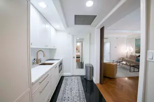 160 Central Park S, New York City, NY 10019 - Photo 5