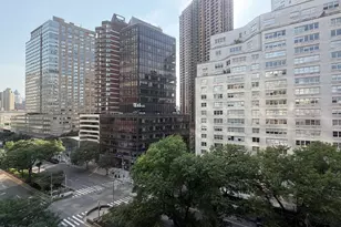 140 W 69th St, New York City, NY 10023 - Photo 7