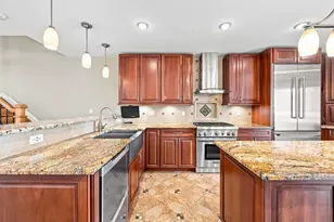 117 President St, New York City, NY 11231 - Photo 3