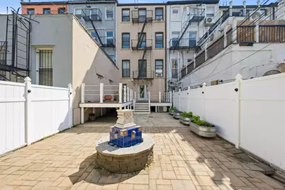 117 President Street, New York City, NY 11231 - Photo 11
